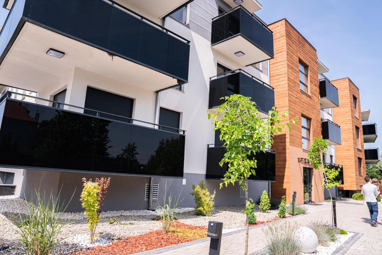 Апартаменты Apartament Duzy Staw Еленя-Гура Экстерьер фото
