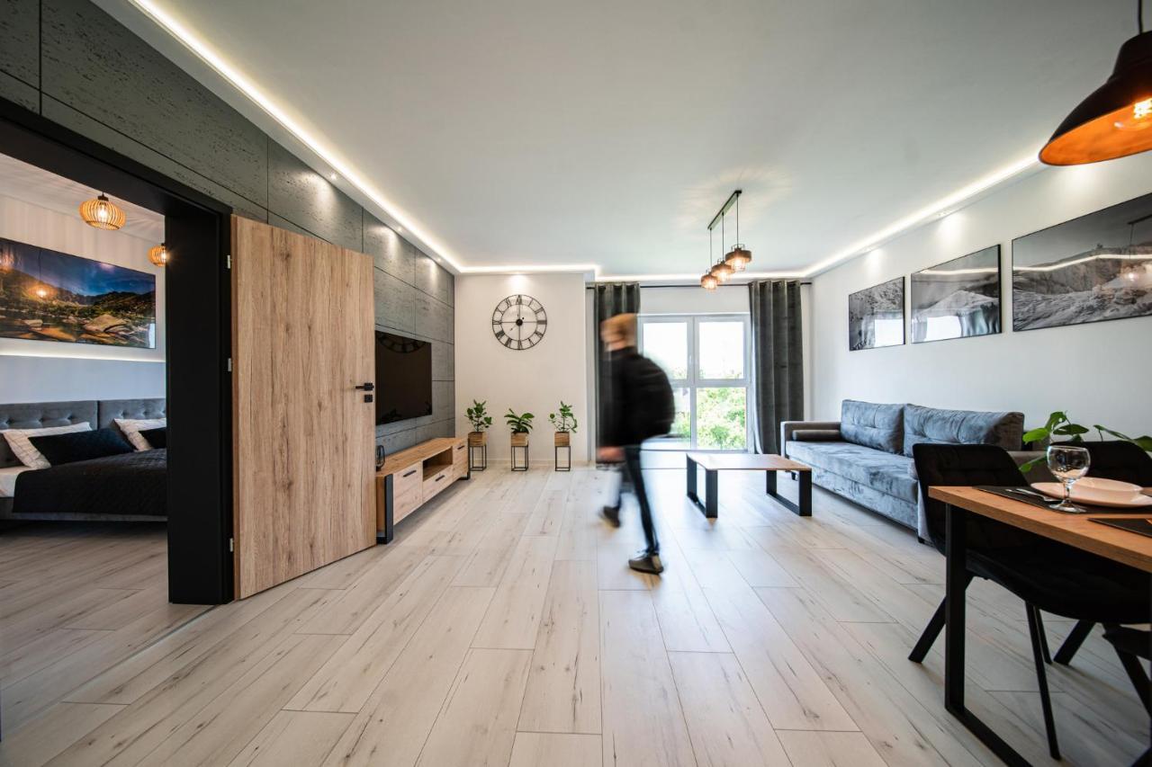 Апартаменты Apartament Duzy Staw Еленя-Гура Экстерьер фото