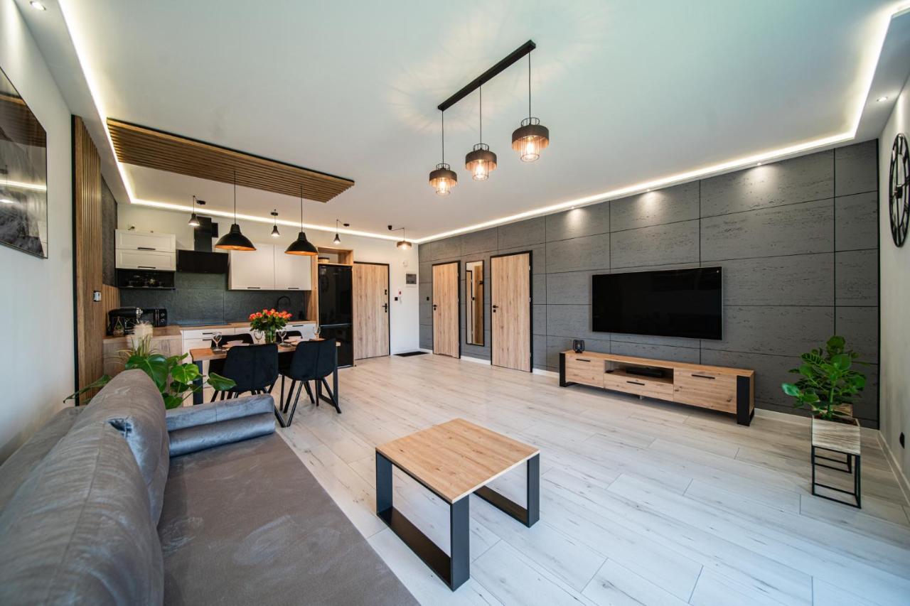Апартаменты Apartament Duzy Staw Еленя-Гура Экстерьер фото